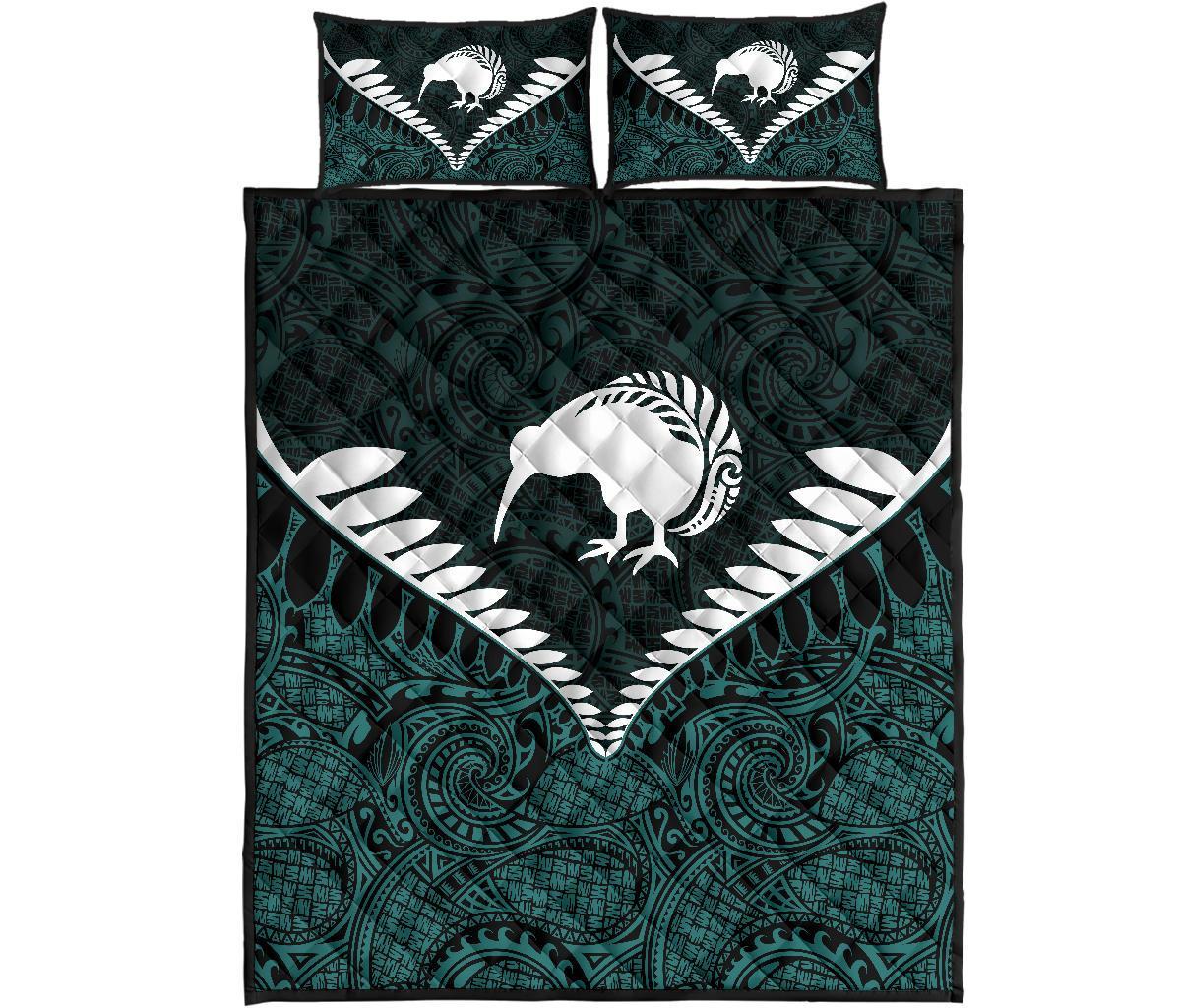kiwi-silver-fern-classic-quilt-bed-set-dark-state