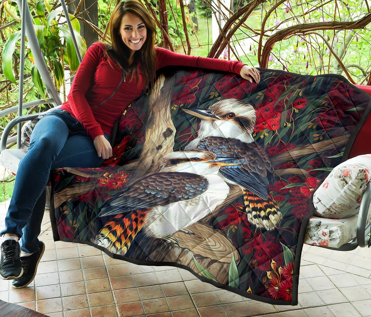 premium-quilts-kookaburra-coverlets-couple-waratah
