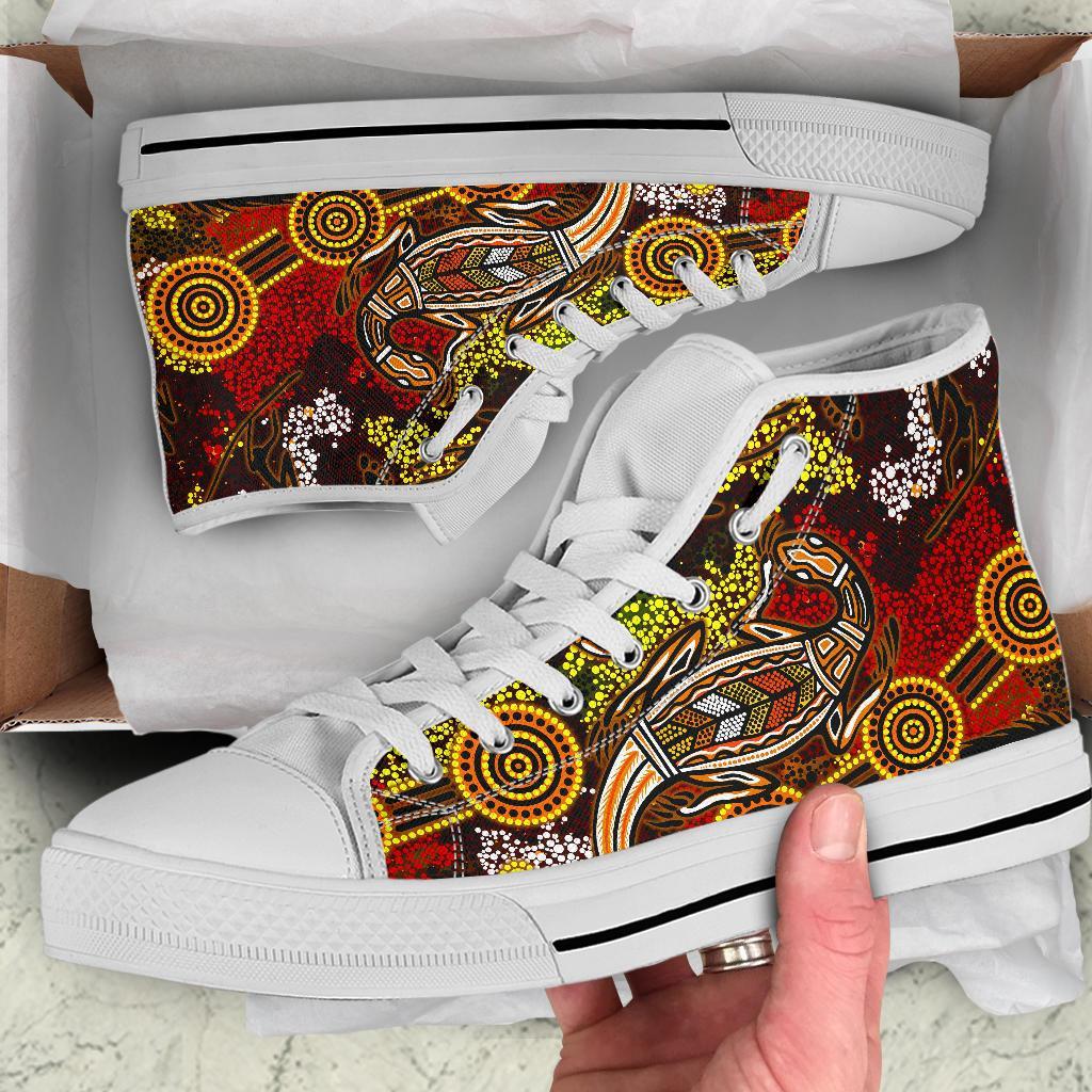 aboriginal-high-top-shoe-kangaroo-and-lizard-dot-painting-art-bn18
