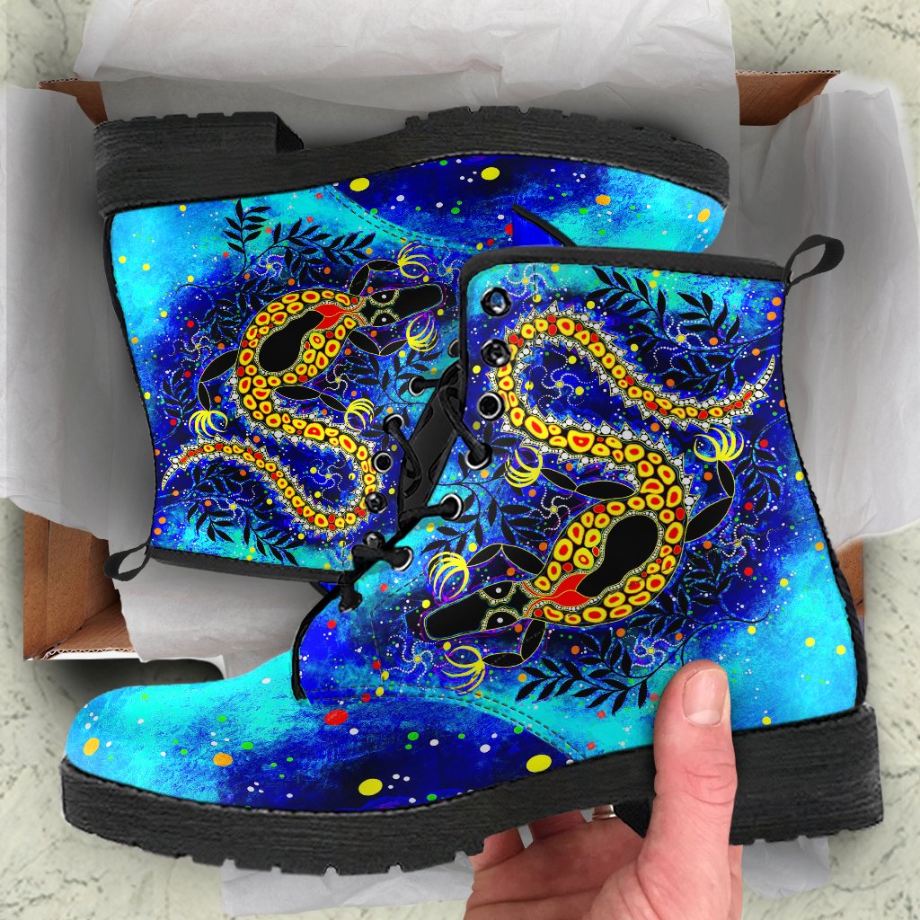 aboriginal-leather-boots-indigenous-crocodile