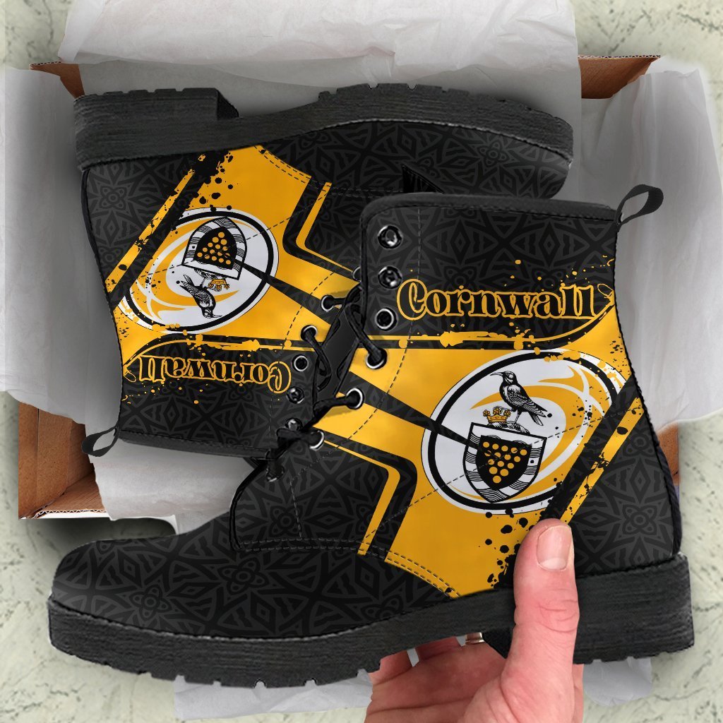 cornwall-rugby-leather-boots-cornish-rugby