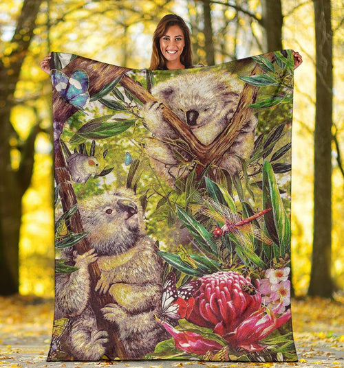 koala-premium-blanket-3d-koala-with-waratah-flower-blanket