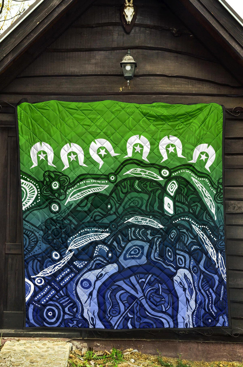 torres-strait-islands-premium-quilt-blue
