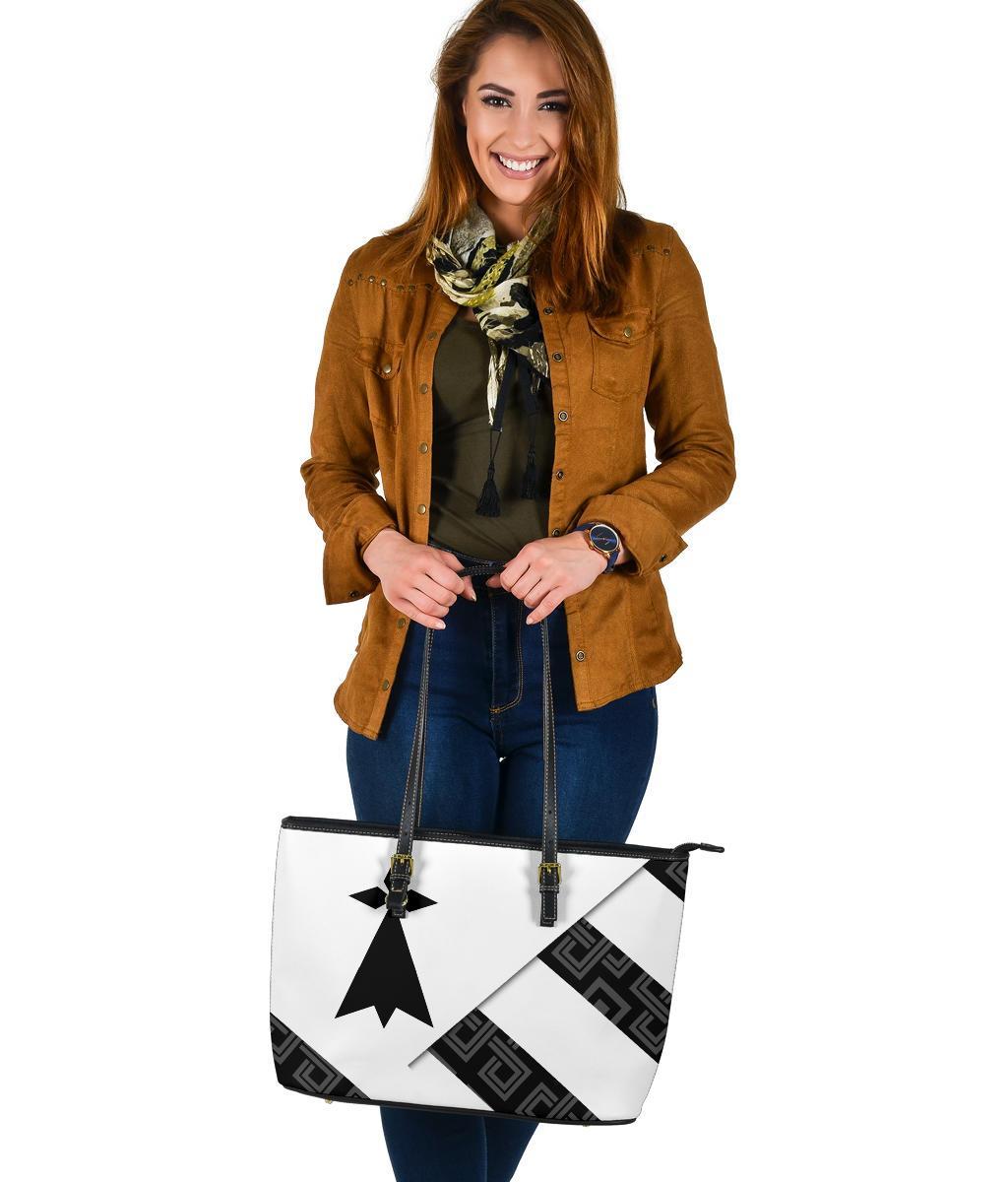 brittany-leather-tote-bag-brittany-flag-style