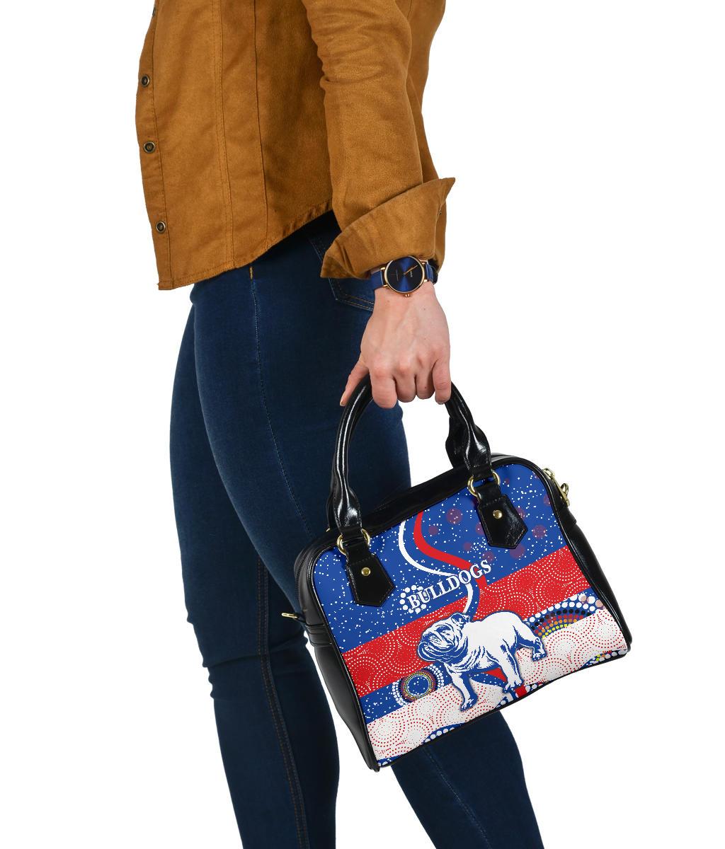 Western Shoulder Handbag Bulldogs Unique Indigenous - Vibe Hoodie