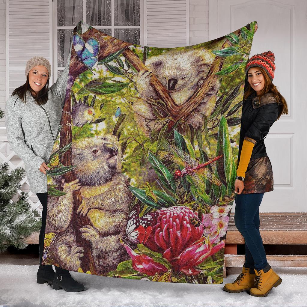 koala-premium-blanket-3d-koala-with-waratah-flower-blanket