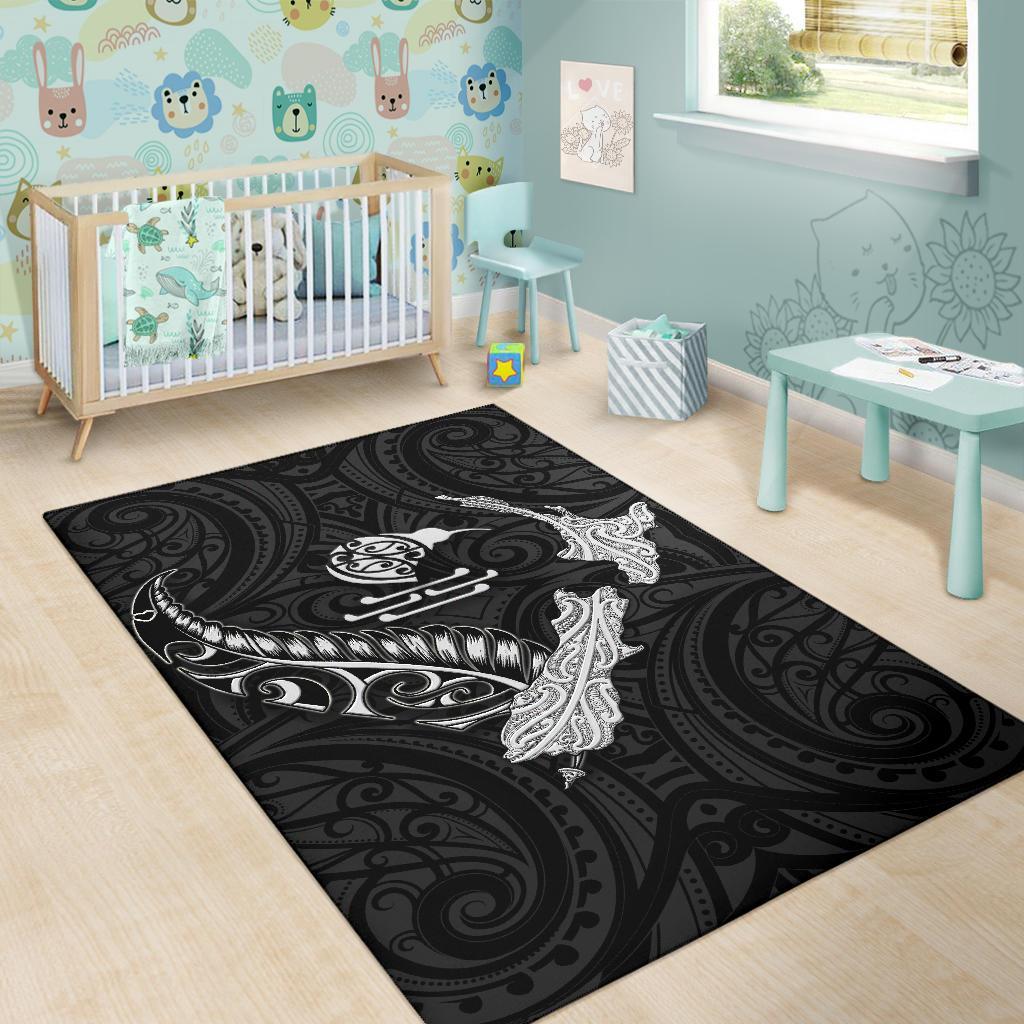 new-zealand-heart-area-rug-map-kiwi-mix-silver-fern-white