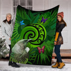 new-zealand-premium-blanket-koru-fern-mix-tui-bird-tropical-floral