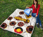 hawthorn-premium-quilt-hawks-indigenous-white