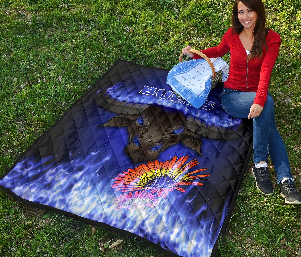 blue-premium-quilt-bulls-barberton-daisy