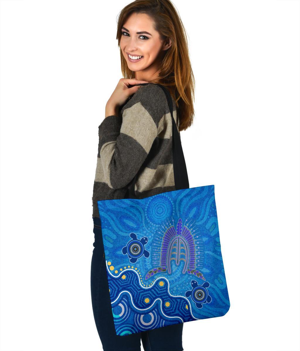 torres-strait-tote-bags-dhari-and-turtle