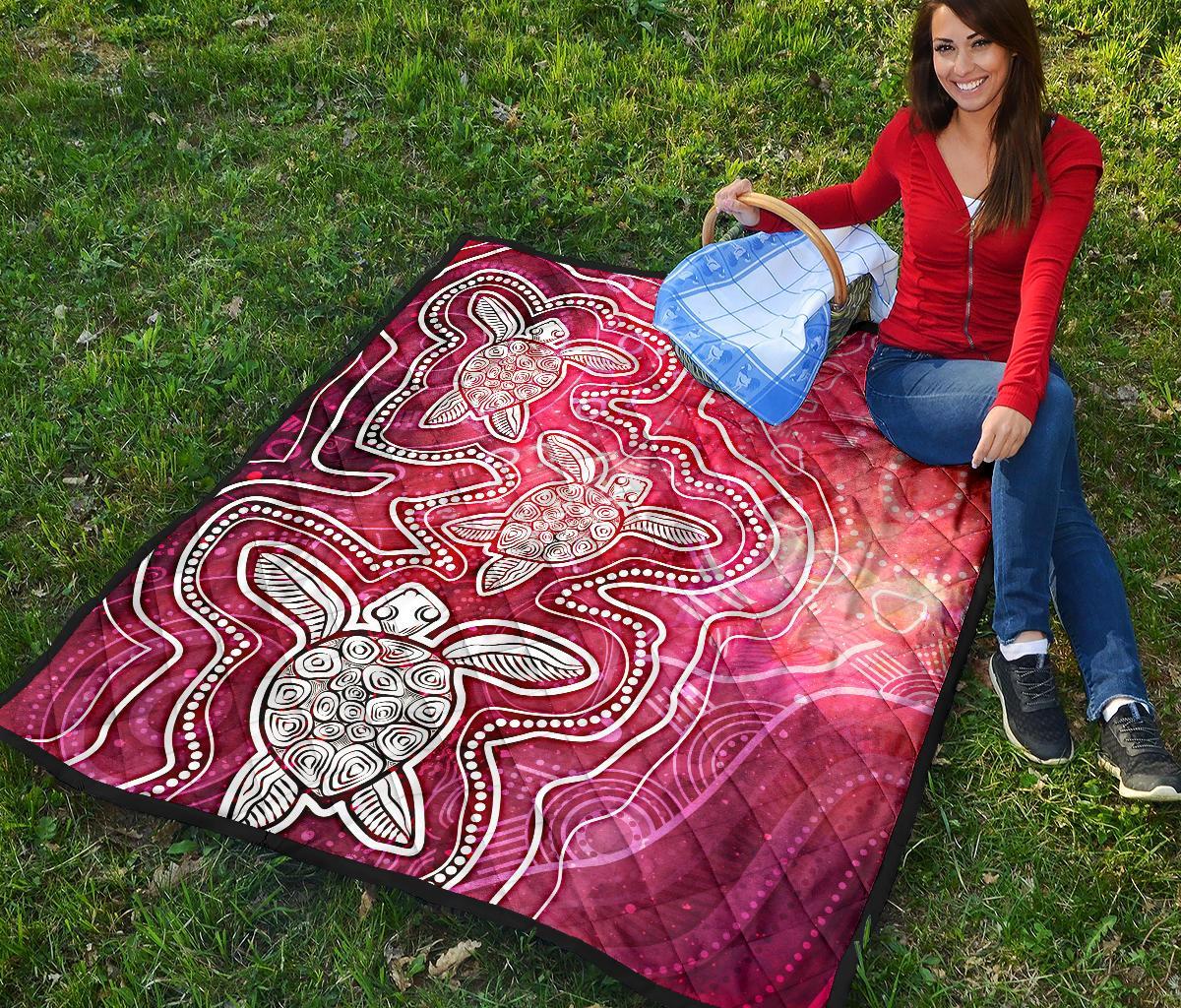 aboriginal-premium-quilt-sea-turtle-with-indigenous-patterns-pink