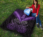 maori-manaia-new-zealand-premium-quilt-purple