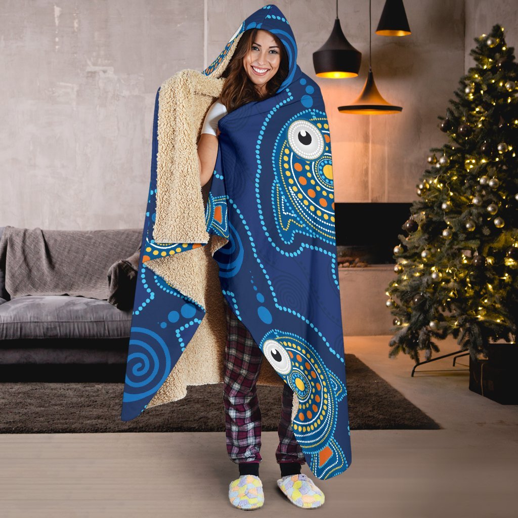 hooded-blanket-indigenous-turtle-patterns