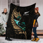 new-zealand-premium-blanket-manaia-paua-fern-wing-gold