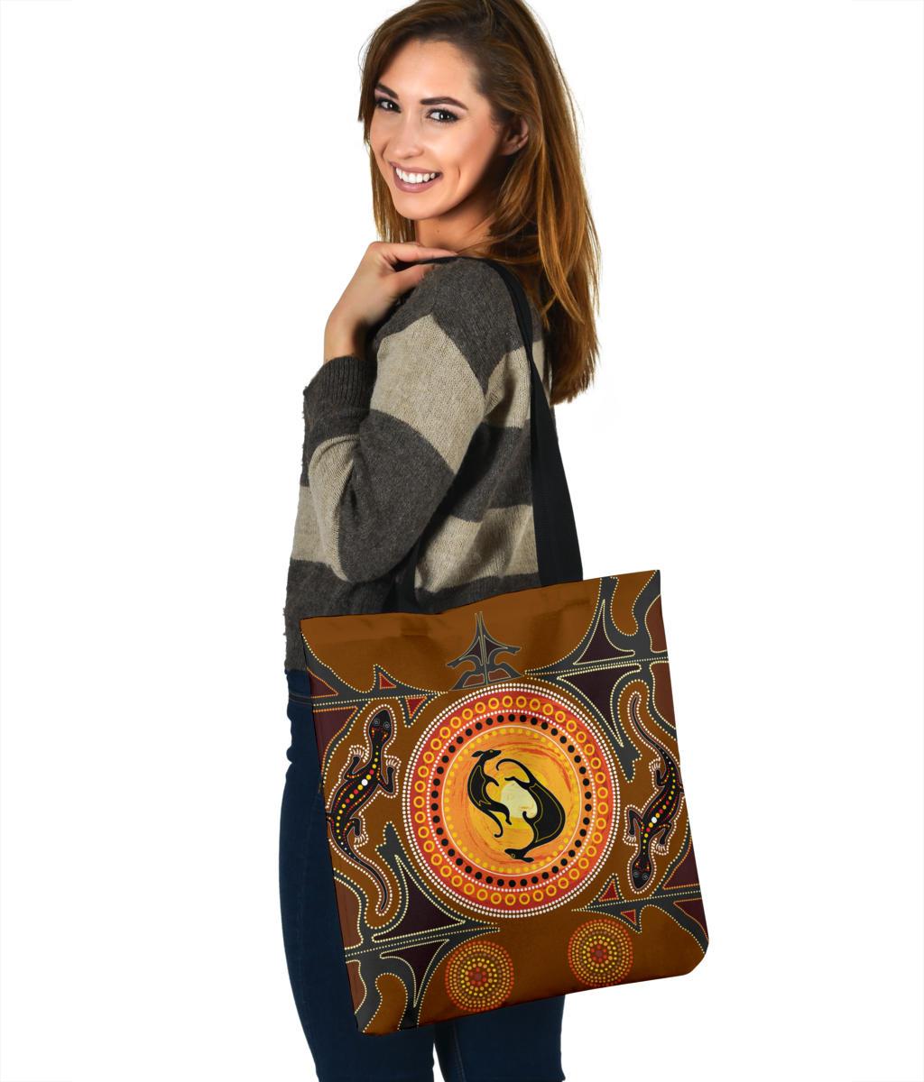 tote-bags-aboriginal-patterns-tote-bag-lizard-dot-painting