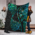 aotearoa-maori-premium-blanket-silver-fern-koru-vibes
