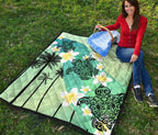 turtle-plumeria-premium-quilt