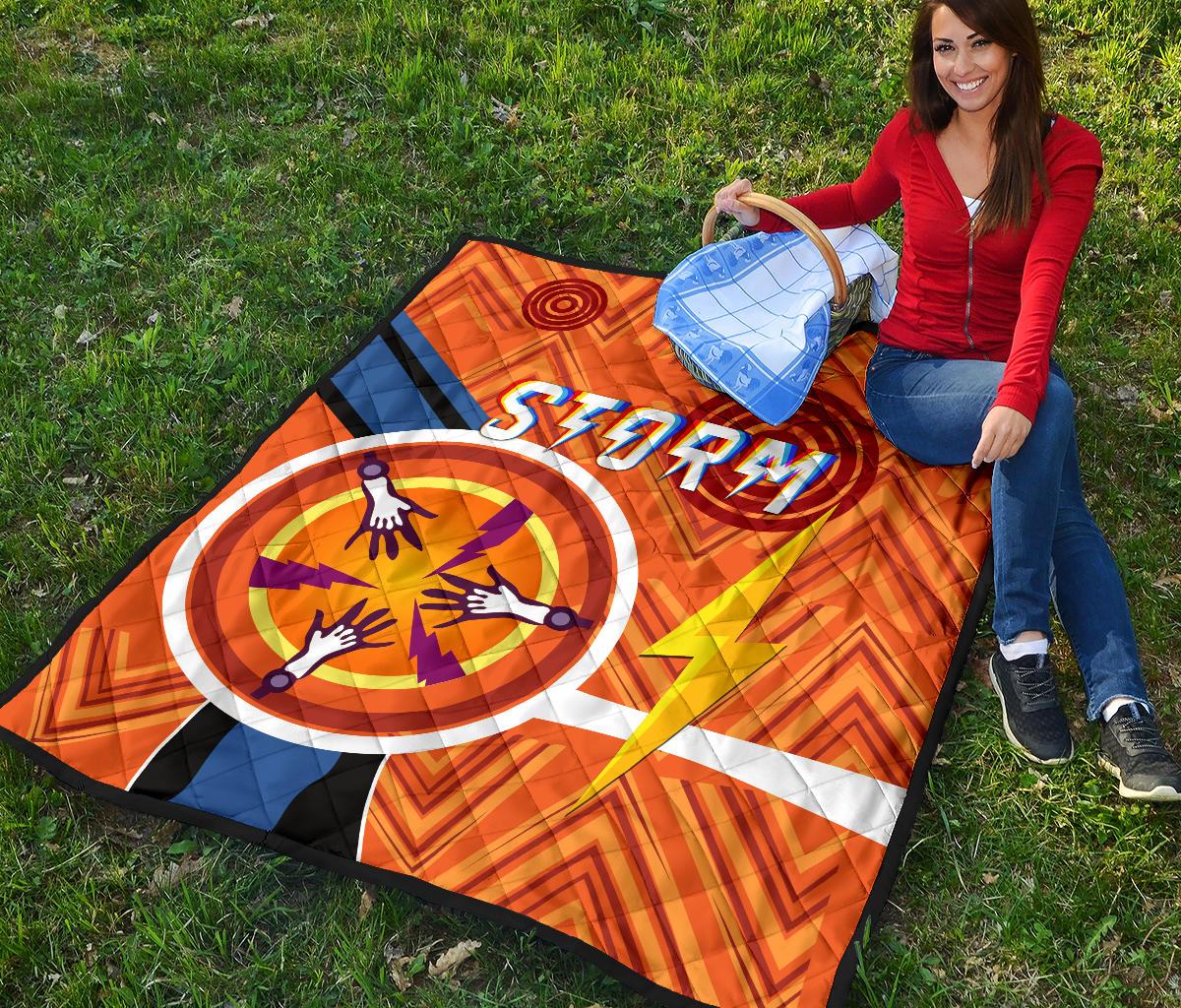 storm-premium-quilt-simple-indigenous-orange