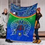 premium-blanket-torres-strait-symbol-with-aboriginal-patterns