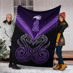 maori-manaia-new-zealand-premium-blanket-purple