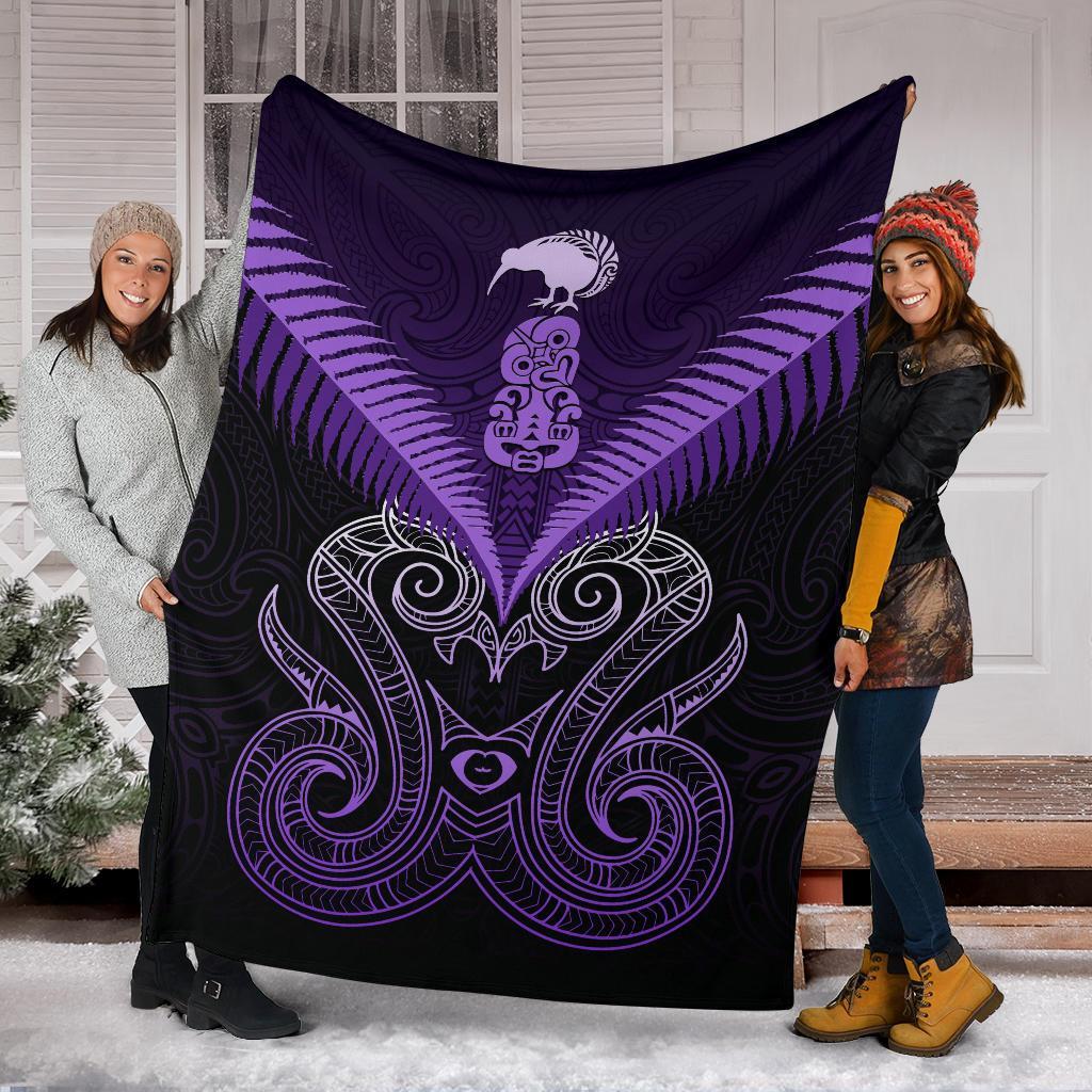 maori-manaia-new-zealand-premium-blanket-purple
