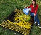 marshall-island-quilt-wave-yellow-design