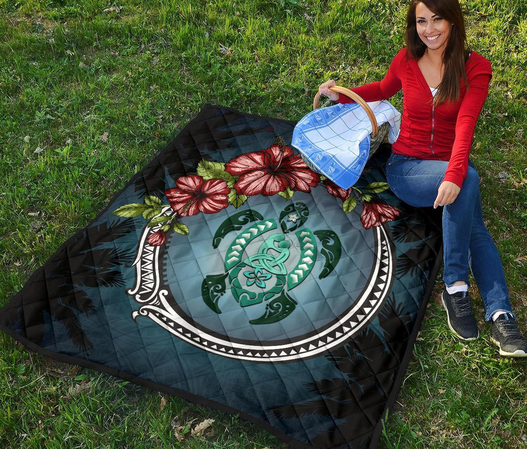 new-zealand-premium-quilt-polynesian-ohana-turtle-hibiscus-mother-son