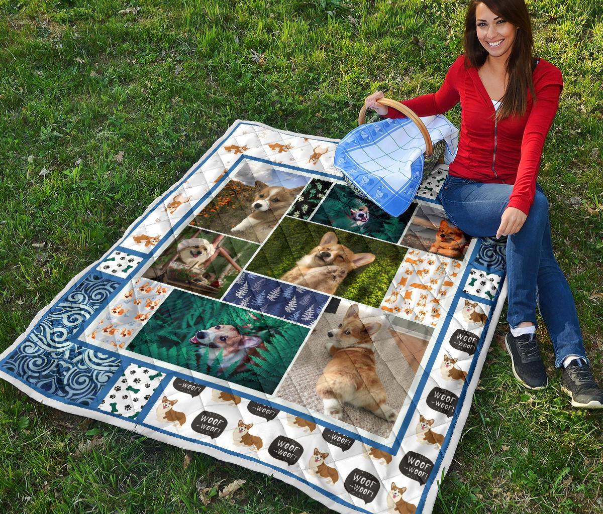 corgi-dog-with-fern-quilt