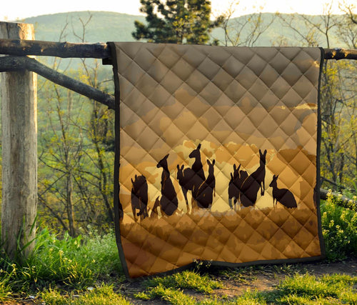 premium-quilts-kangaroo-quilts-family-sunset-painting-ver02a