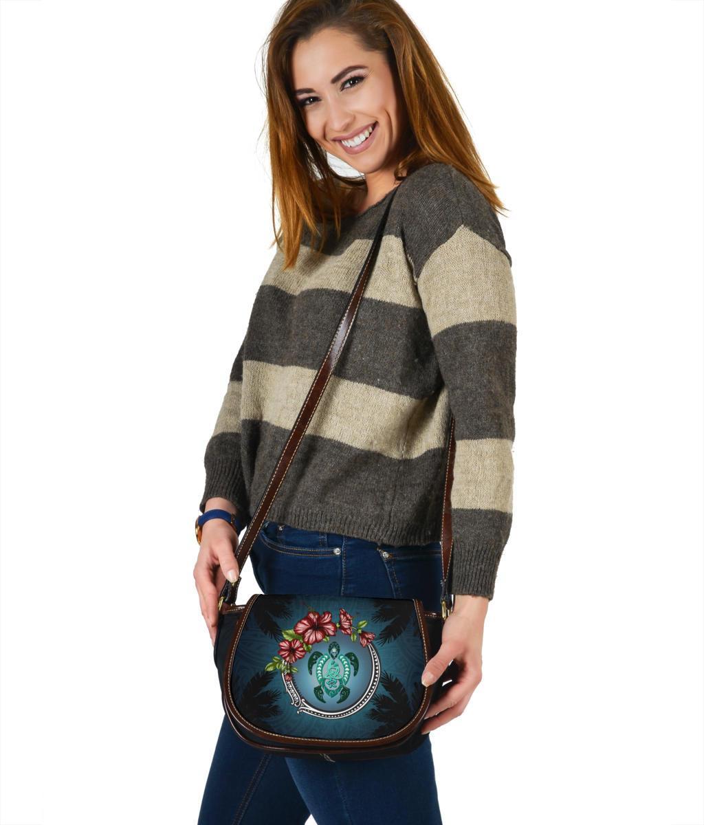 new-zealand-saddle-bag-polynesian-ohana-turtle-hibiscus-mother-son