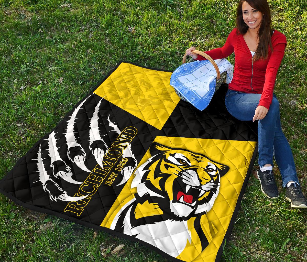 richmond-tigers-premium-quilt-special-style