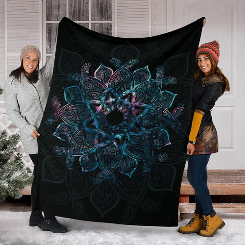 maori-mandala-blanket-paua-shell