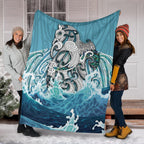 maori-manaia-the-blue-sea-premium-blanket