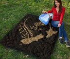 new-zealand-heart-premium-quilt-map-kiwi-mix-silver-fern-gold