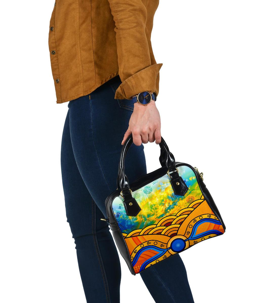 Aboriginal Shoulder Handbag, Australia Kangaroo Sky - Vibe Hoodie