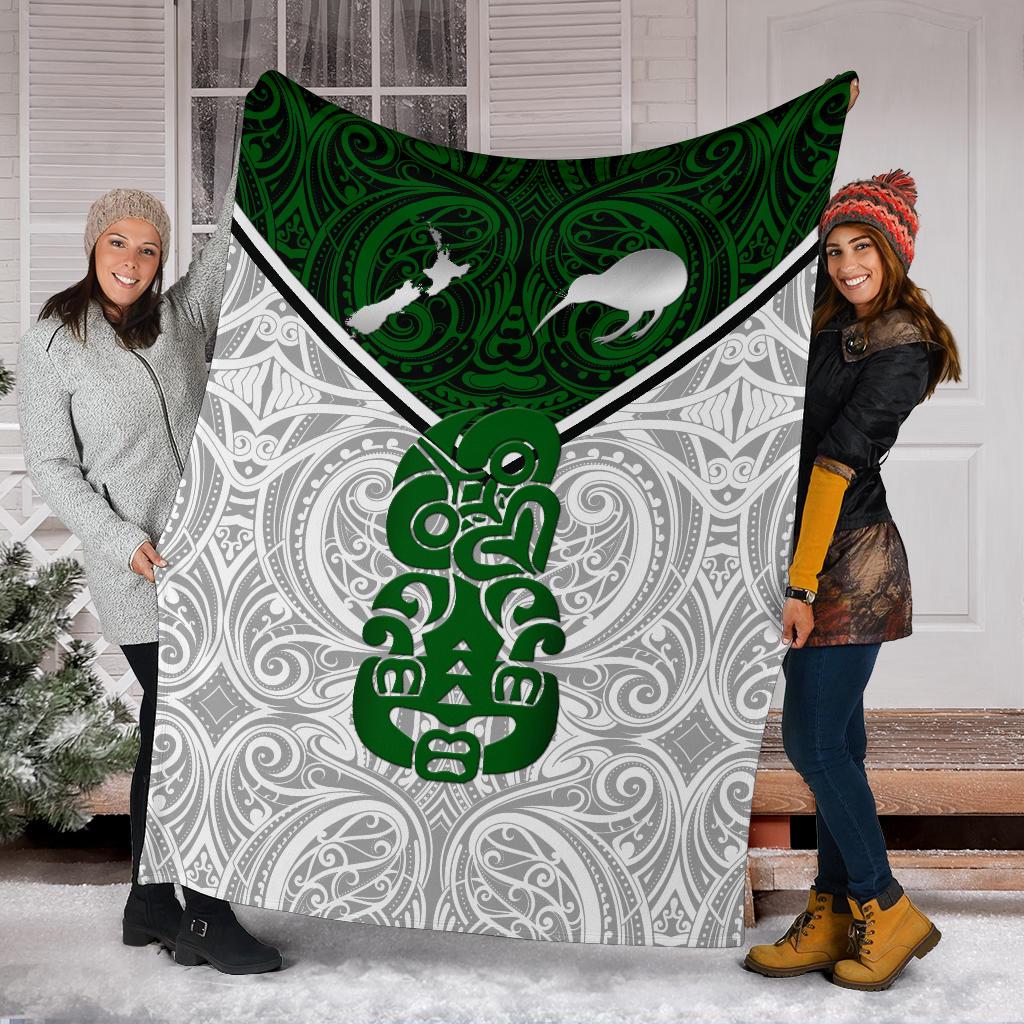new-zealand-maori-rugby-premium-blanket-pride-version-white
