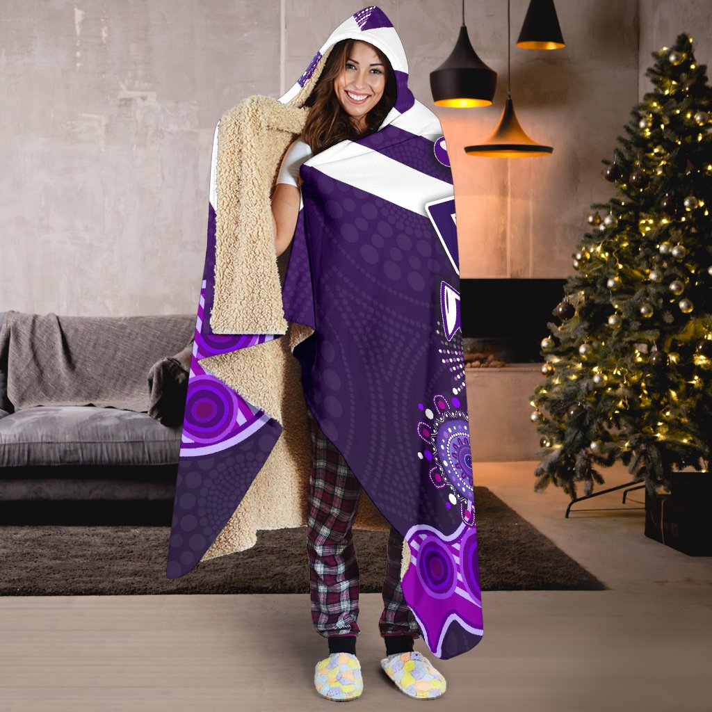 fremantle-hooded-blanket-dockers-indigenous-freo