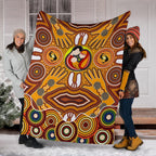 blankets-aboriginal-family-with-dot-painting-art