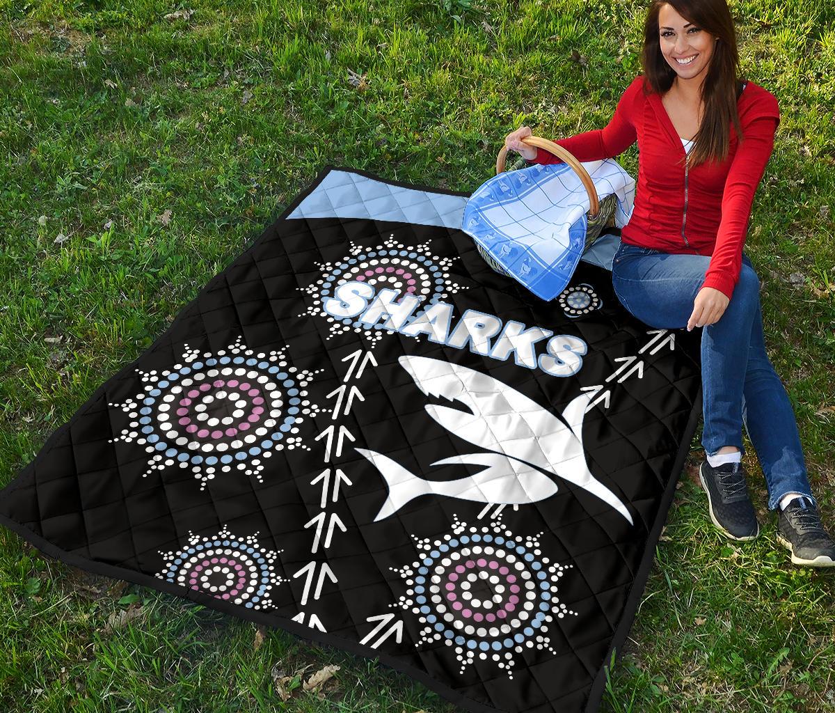 cronulla-premium-quilt-sharks-simple-indigenous-black