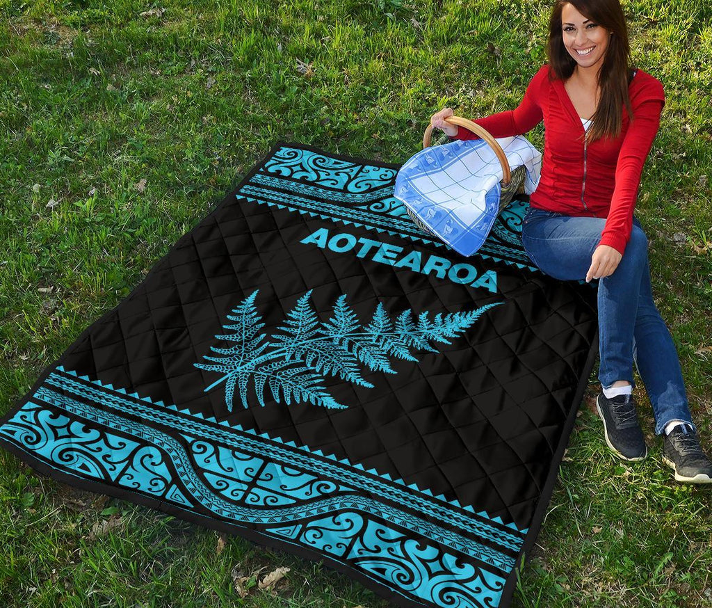aotearoa-new-zealand-maori-premium-quilt-silver-fern-blue