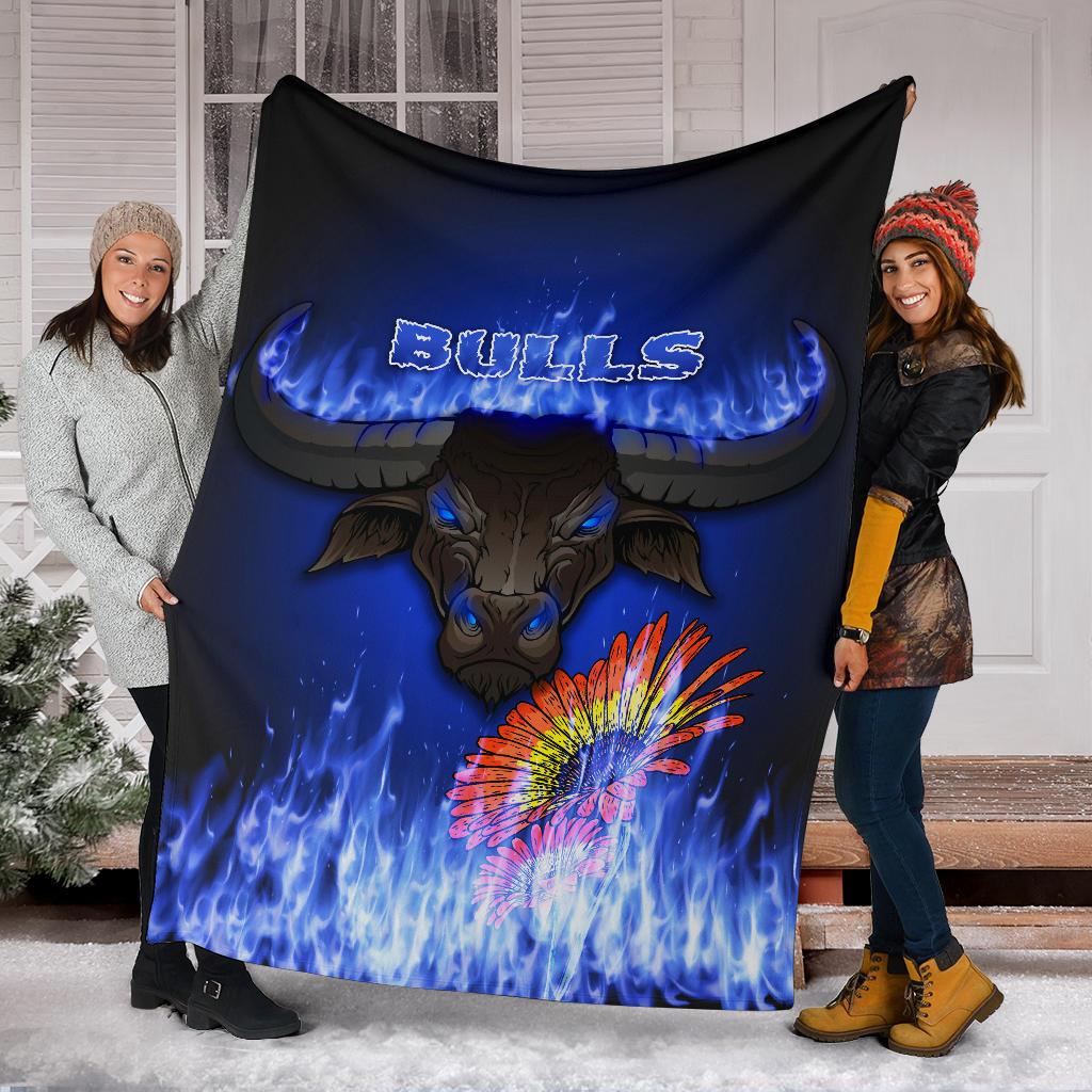 blue-premium-blanket-bulls-barberton-daisy