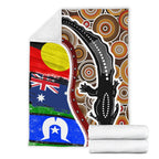 premium-blanket-australian-aboriginal-crocodile-with-naidoc-flags