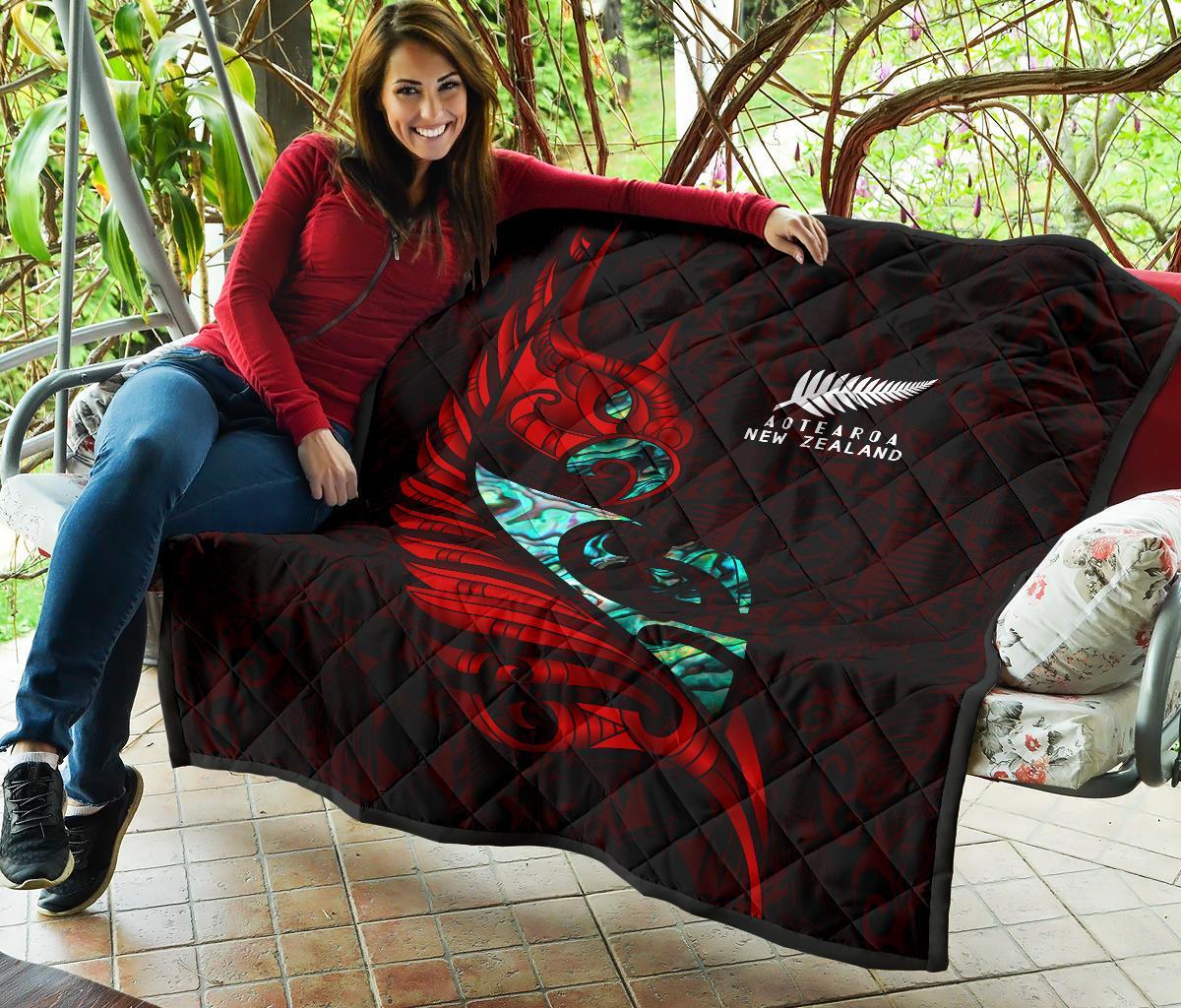 new-zealand-premium-quilt-manaia-paua-fern-wing-red