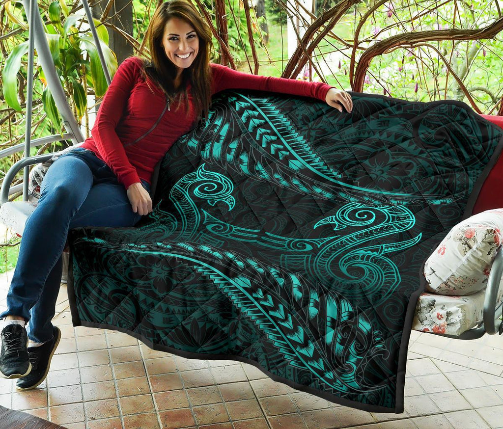 aotearoa-premium-quilt-turquoise-maori-manaia-with-silver-fern