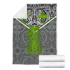 new-zealand-maori-rugby-premium-blanket-pride-version-gray