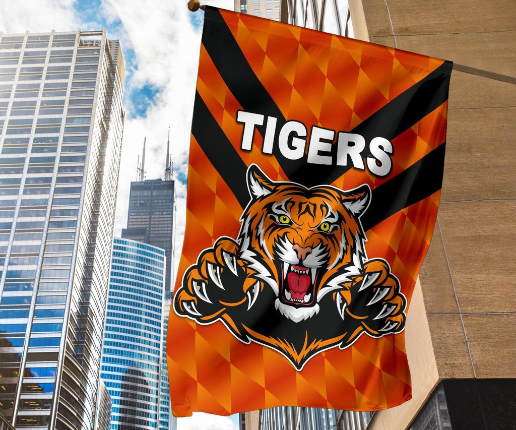 balmain-flag-tigers-orange-vibes