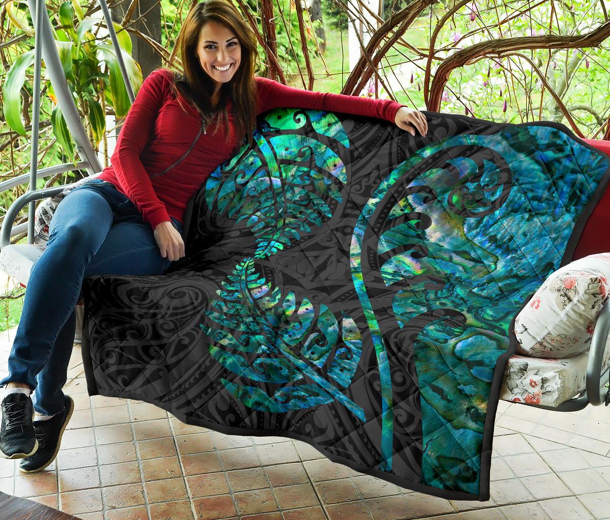 aotearoa-maori-premium-quilt-silver-fern-koru-vibes