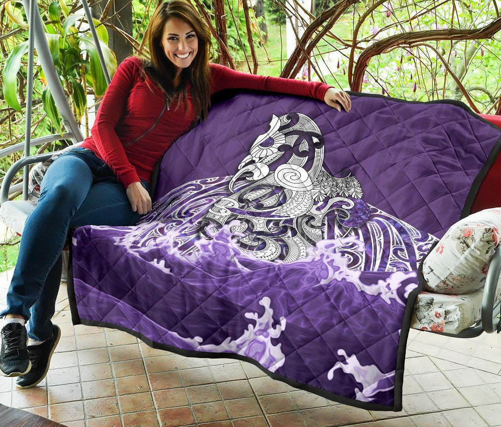 maori-manaia-the-blue-sea-premium-quilt-purple