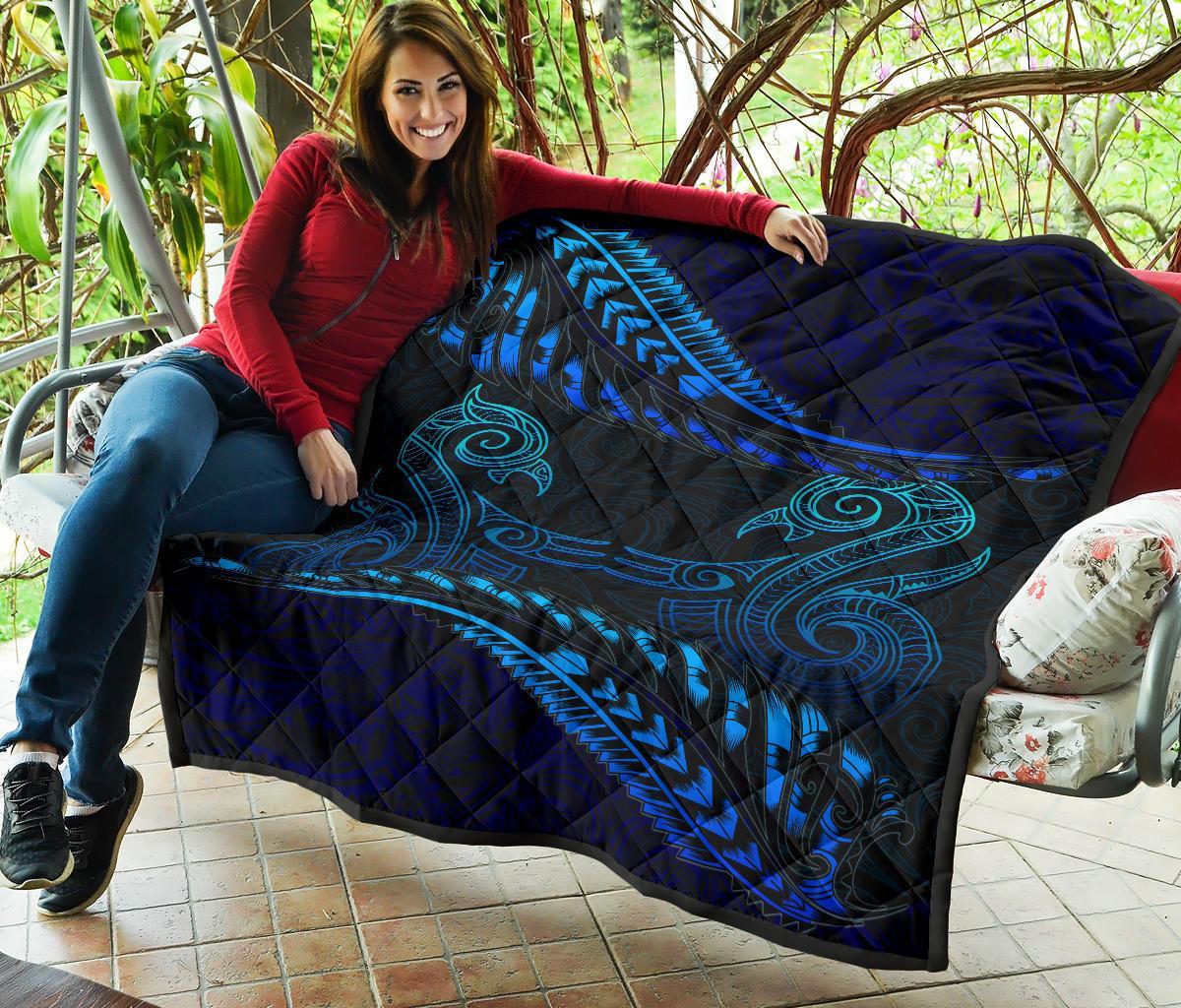 aotearoa-premium-quilt-blue-maori-manaia-with-silver-fern